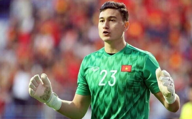 hlv-kim-sang-sik-dut-khoat-thang-tay-gach-ten-tru-cot-cua-dt-viet-nam